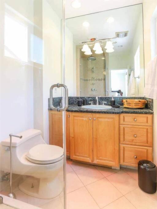 Large 5 Br- Beverly Hills Adj Vakantiehuis