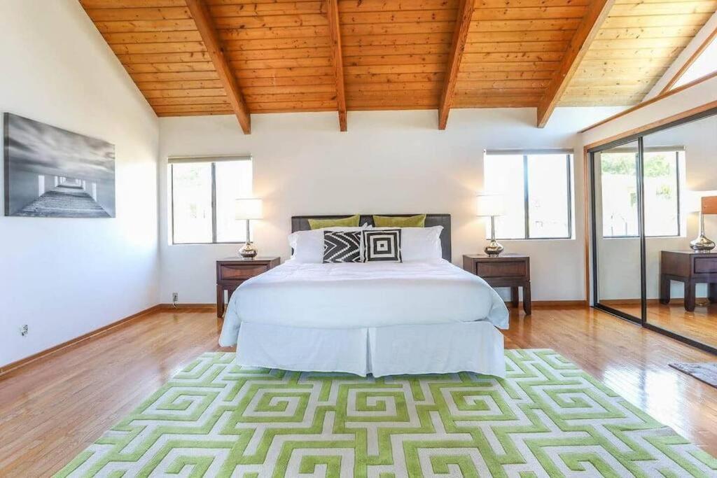 Large 5 Br- Beverly Hills Adj Vakantiehuis
