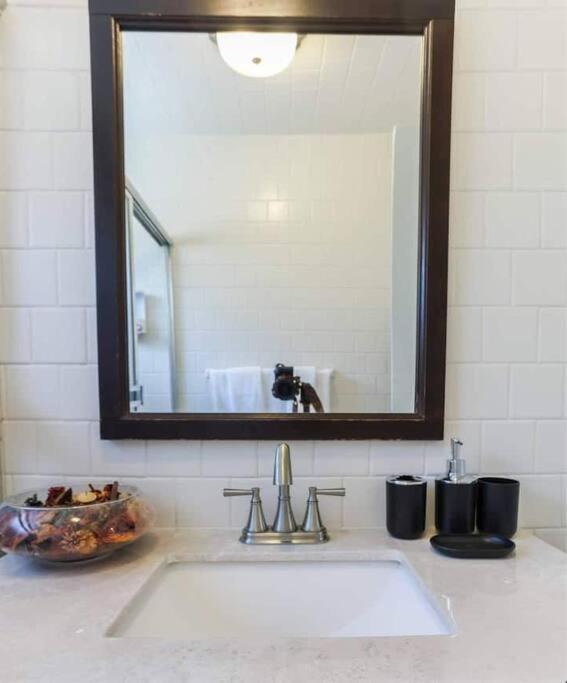 Large 5 Br- Beverly Hills Adj Vakantiehuis